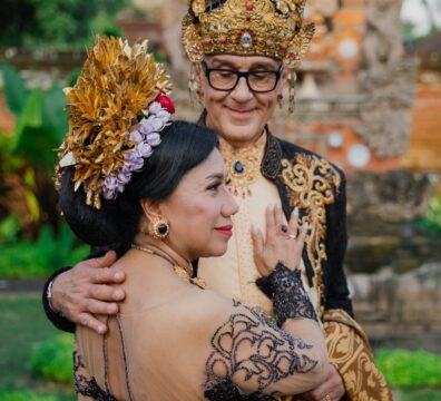 Yuni & Herbert Fotoshoot bei dem Tempel