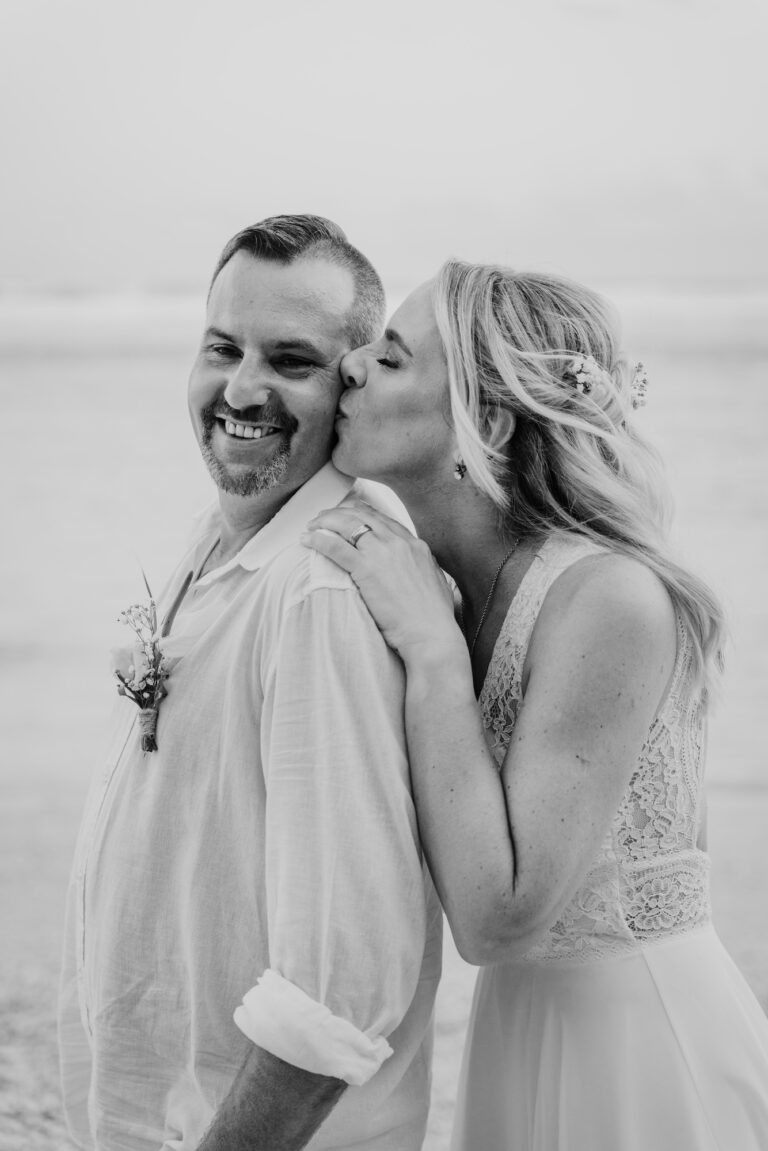 Katrin & Mike küssen